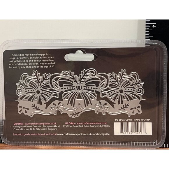 DS-EDGX-CBOW Diesire Edgeables Metal Die Christmas BOW CRAFTERS COMPANION - Picture 2 of 3